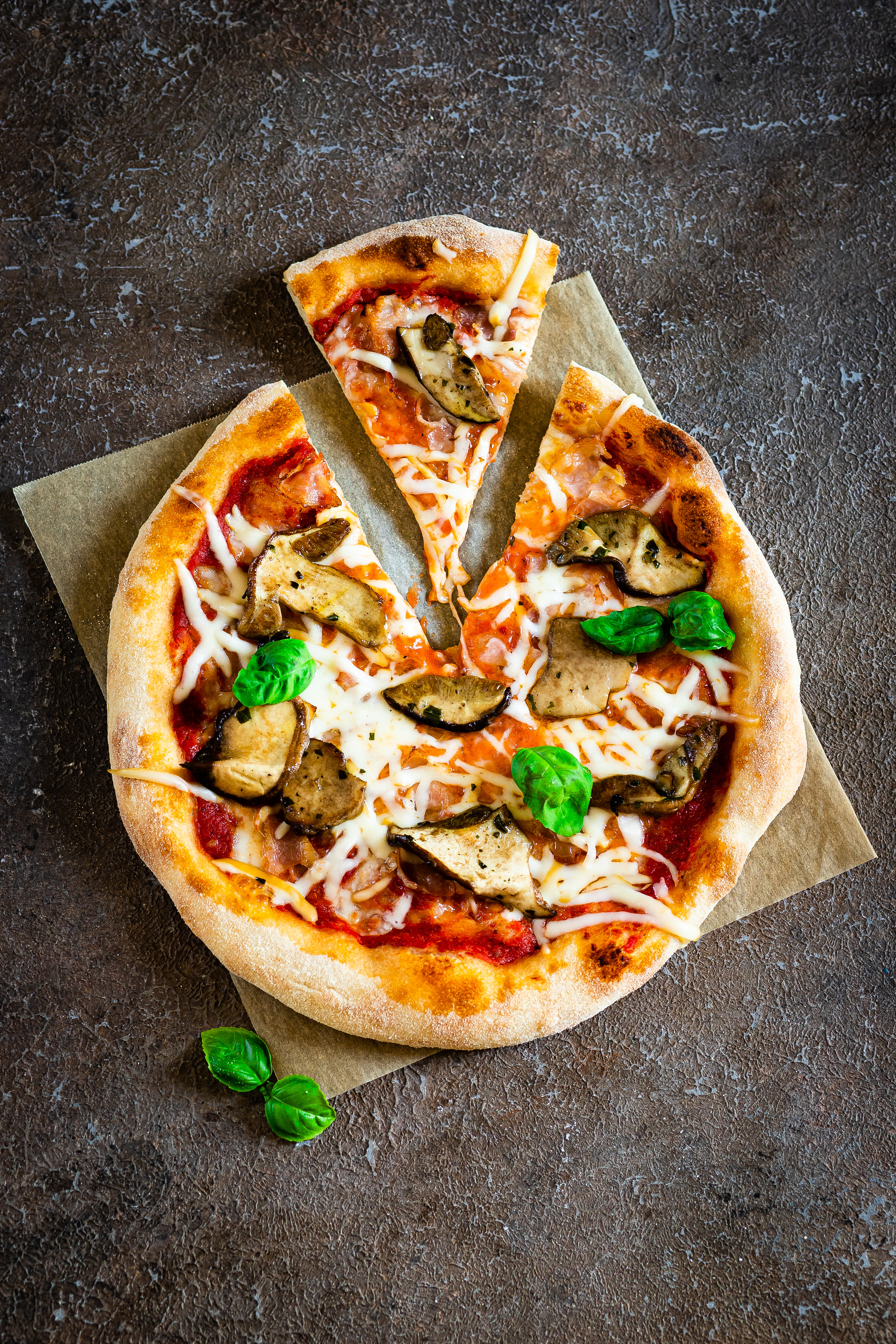 Pizza funghi porcini_6.jpg
