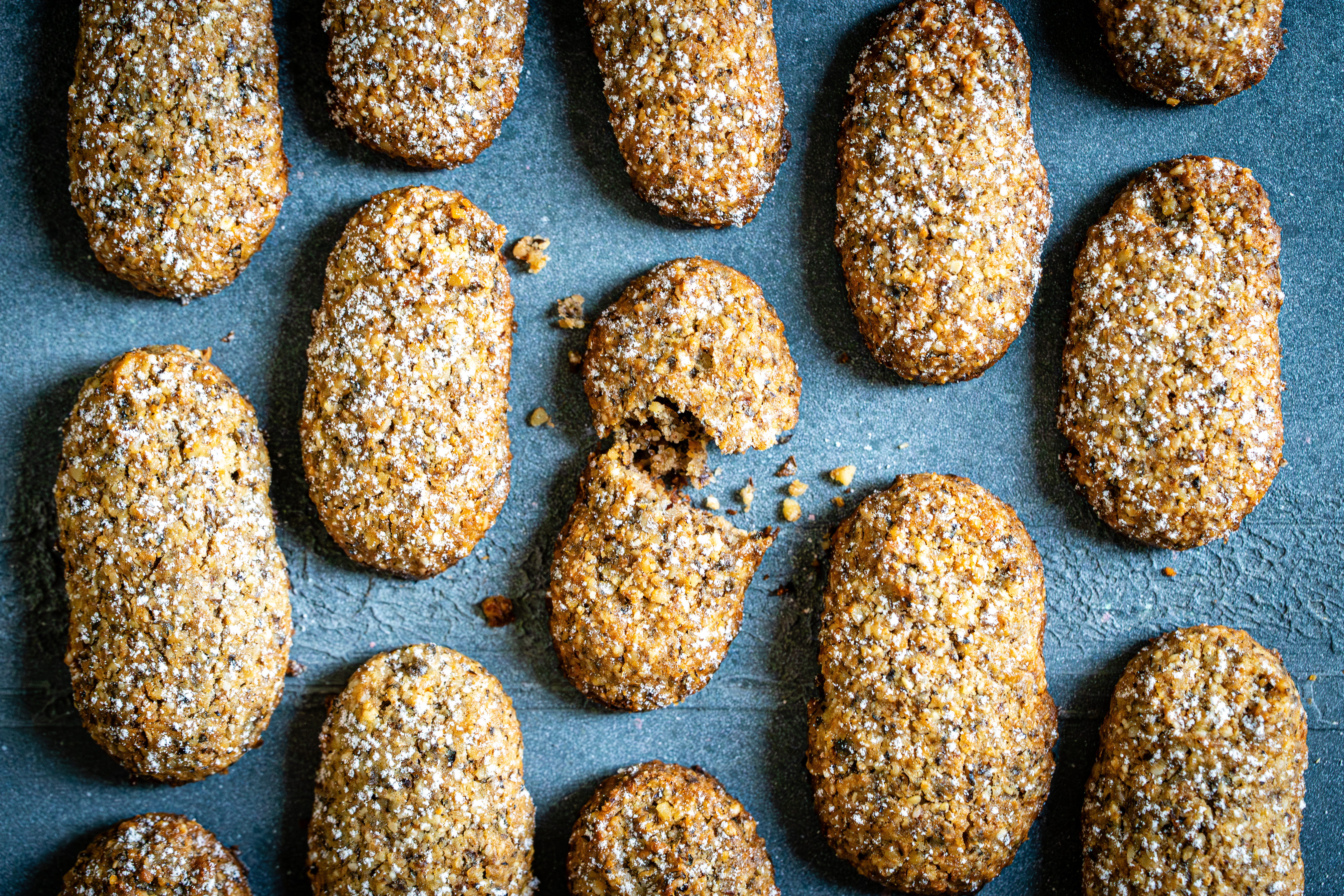 Biscotti al grano saraceno con miele e noci-2.jpg